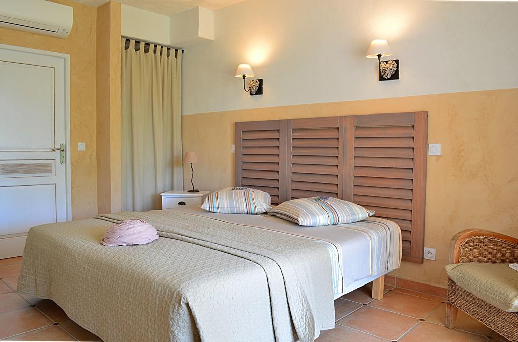 Lavandaline Entrecasteaux Chambre photo